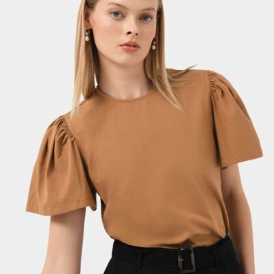 Forcast Cayla Gathered Sleeve Tee