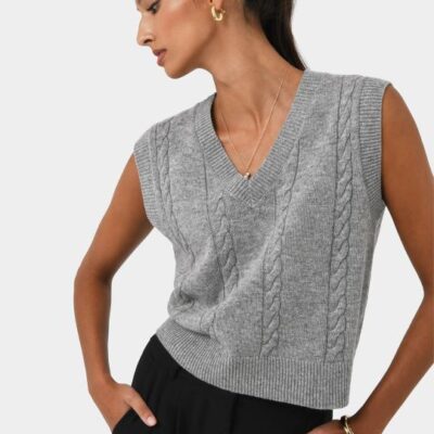 Forcast Rulia V-neck Knit Vest