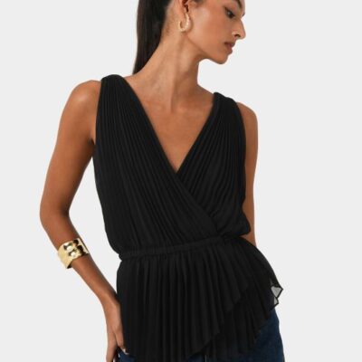 Forcast Arina Pleated Top