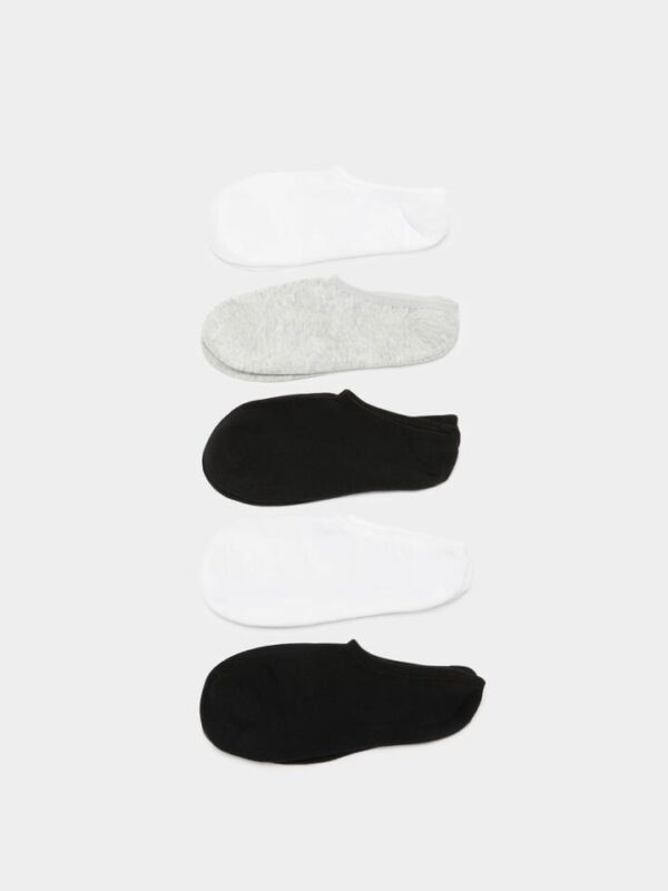 Beyond Her 5 Pairs of Classic Invisible Socks One